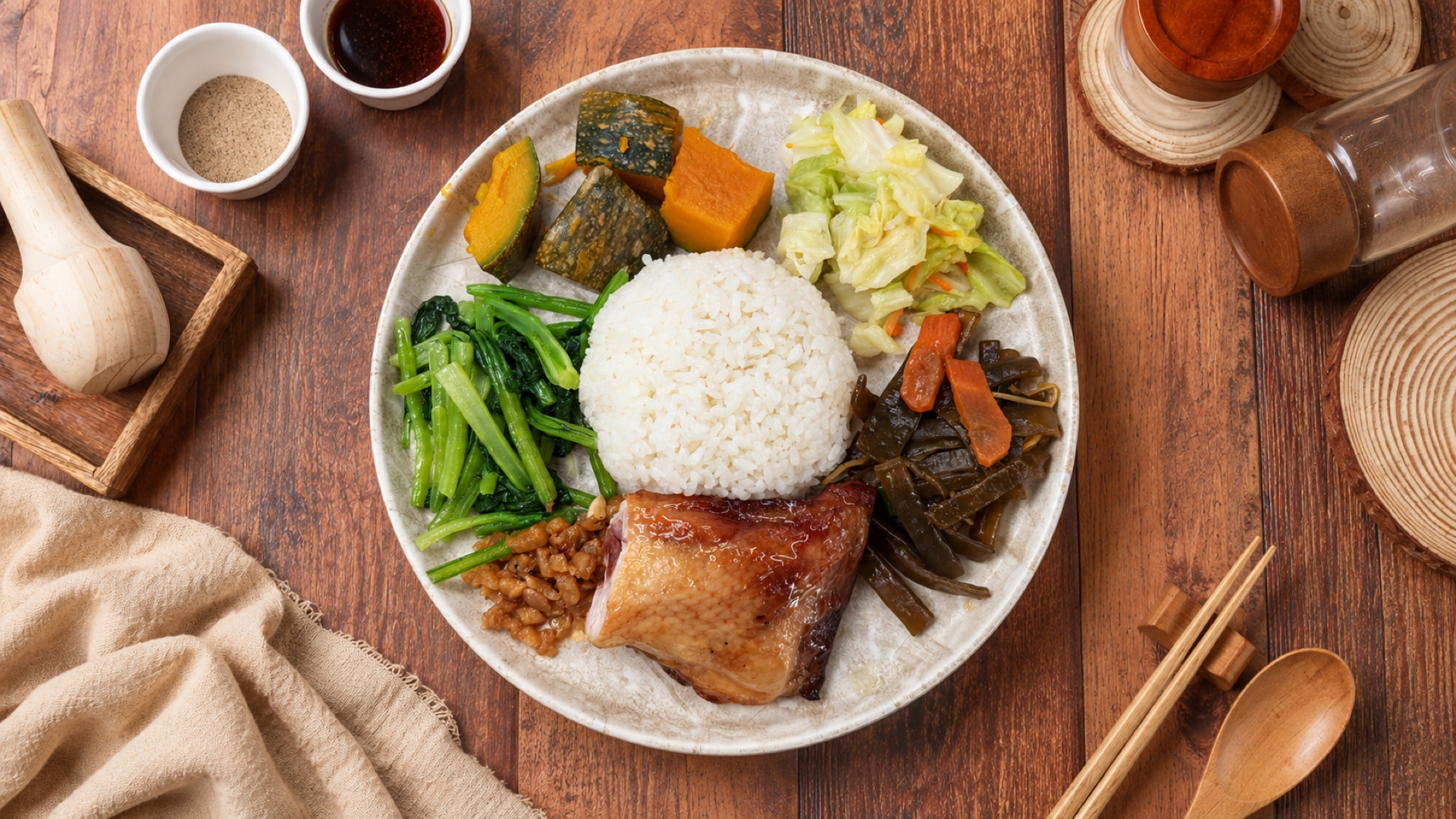 蜜汁腿排飯